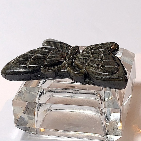 BUTTERFLY 🦋 GOLDEN OBSIDIAN CARVED CRYSTAL - Picture 6 of 9